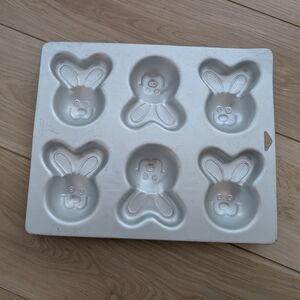 Silver Bunny Cake Mold Baking Sheet